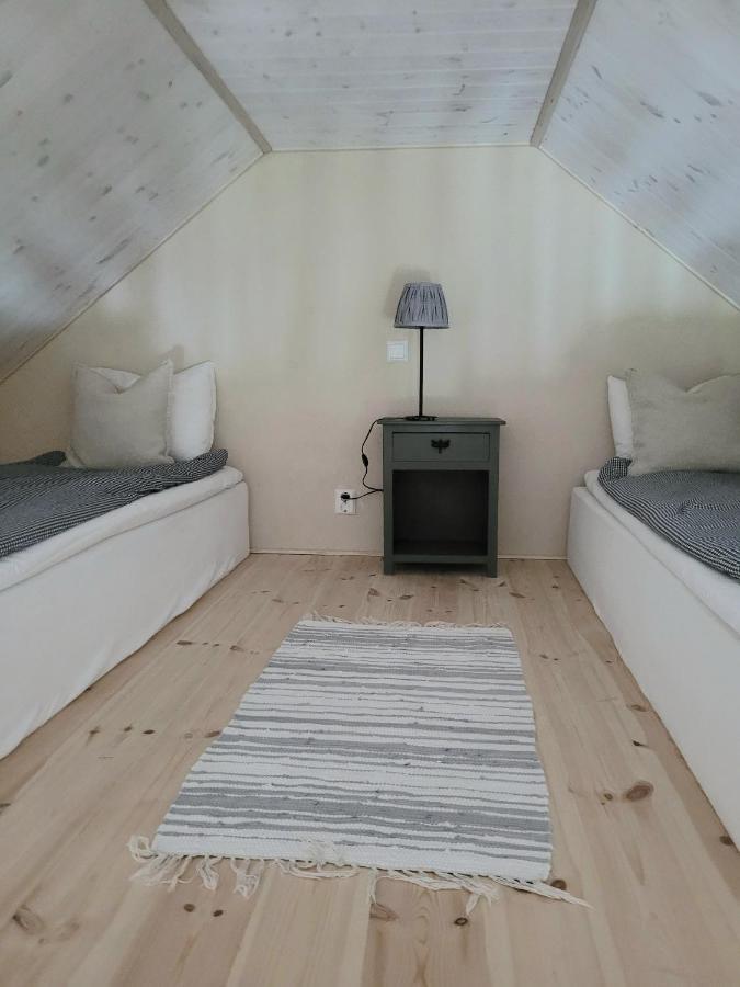Litet Hus I Mysig By Naera Havet Villa Ystad Exteriör bild