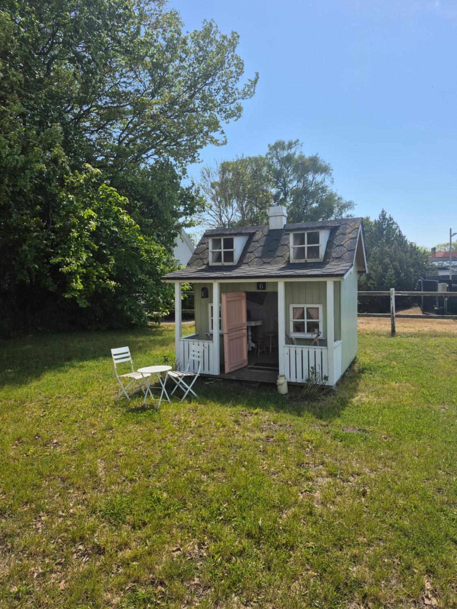 Litet Hus I Mysig By Naera Havet Villa Ystad Exteriör bild